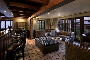 The Highlander Hotel