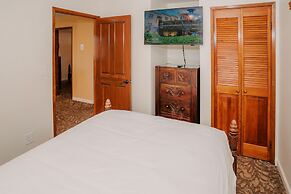 Pantai Inn