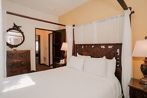 Pantai Inn