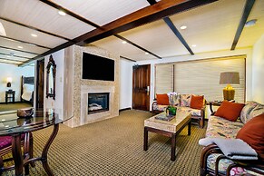 Pantai Inn