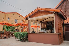 Pantai Inn
