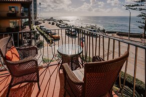 Pantai Inn