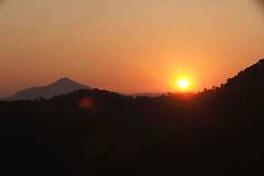 Gaun Ghar