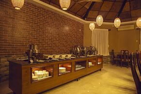 Safari Adventure Lodge