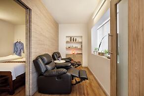 Hotel Ambassador by ACE Hotels