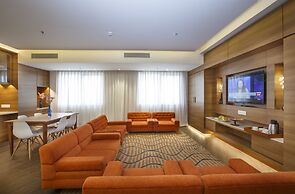 Hotel Ambassador by ACE Hotels