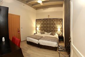 Notre Dame of Jerusalem Center