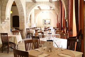 Notre Dame of Jerusalem Center