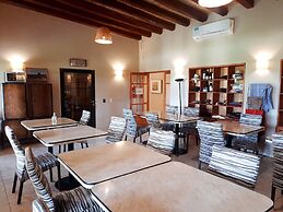 Posada Cavieres Wine Farm