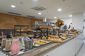 Palms Ponta Verde by Tropicalis