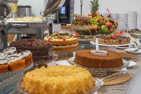 Palms Ponta Verde by Tropicalis