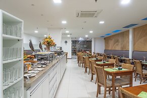 Palms Ponta Verde by Tropicalis