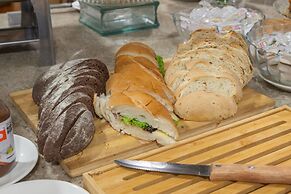 Palms Ponta Verde by Tropicalis