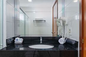 Palms Ponta Verde by Tropicalis