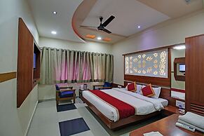 Hotel Sunset Inn Mount Abu with Swimming Pool