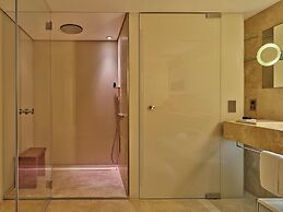 Conservatorium Hotel (Operated by Mandarin Oriental)