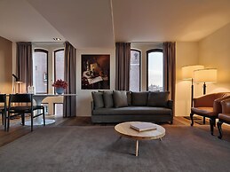 Conservatorium Hotel
