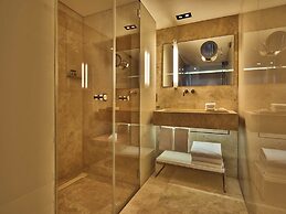 Conservatorium Hotel