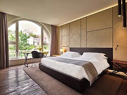 Conservatorium Hotel (Operated by Mandarin Oriental)