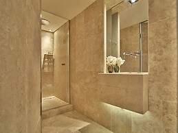 Conservatorium Hotel