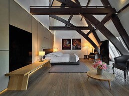 Conservatorium Hotel