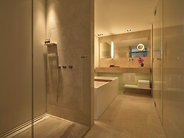 Conservatorium Hotel