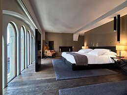 Conservatorium Hotel