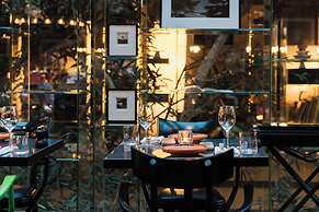 Conservatorium Hotel