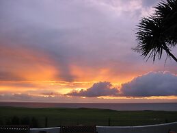 Longbeach Hotel - Adults Only