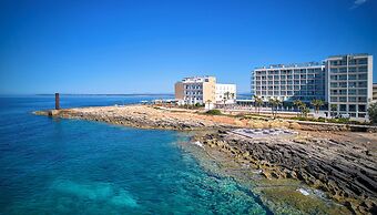 Universal Hotel Romantica