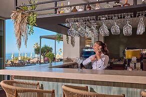 Universal Hotel Romantica
