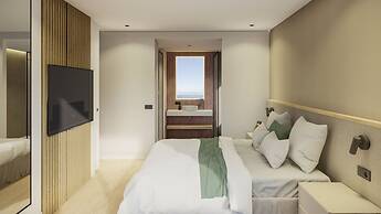 Universal Hotel Romantica