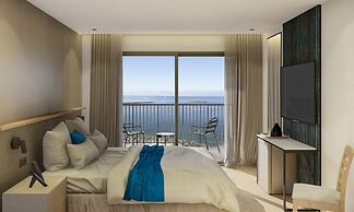 Universal Hotel Romantica