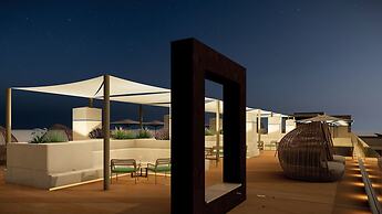 Universal Hotel Romantica