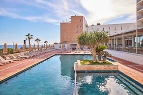 Universal Hotel Romantica