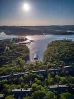 The Village At Indian Point Resort