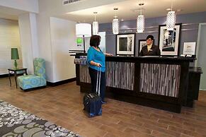Hampton Inn & Suites Winnie