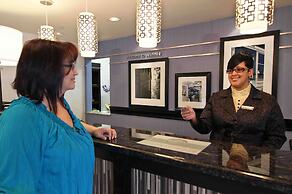 Hampton Inn & Suites Winnie