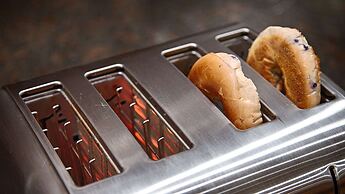 Best Western Plus Chateau Inn Sylvan Lake