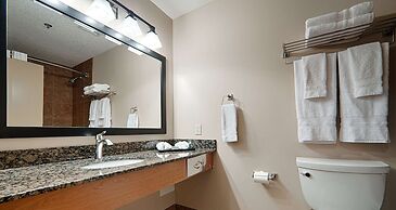 Best Western Plus Chateau Inn Sylvan Lake
