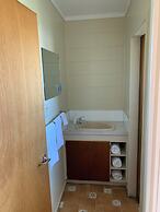 Wayfarer Motel