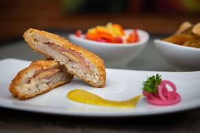 Best Western Plus 93 Park Hotel