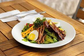 Fairfield by Marriott Los Cabos