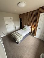 Glendevon Hotel