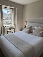 Glendevon Hotel