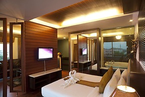 Suvarnabhumi Suite
