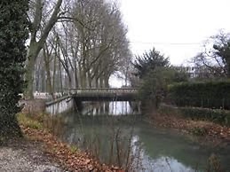 L'Hôtel Le Marais Romilly Sur Seine Centre