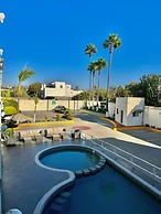 Hotel Pueblito Inn