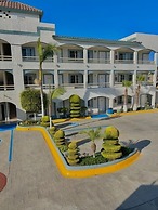 Hotel Pueblito Inn