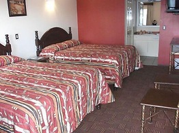 Hotel Pueblito Inn